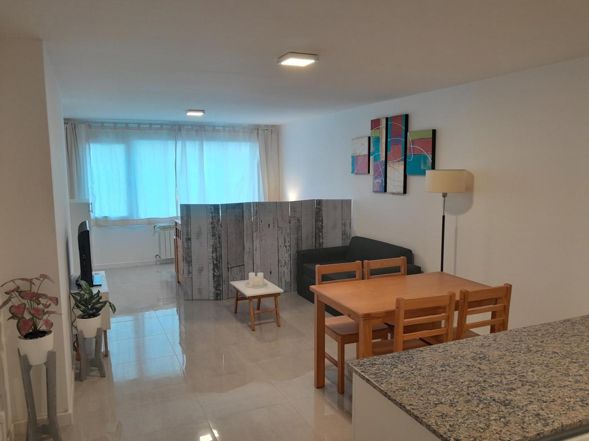 Seasons I Apartment